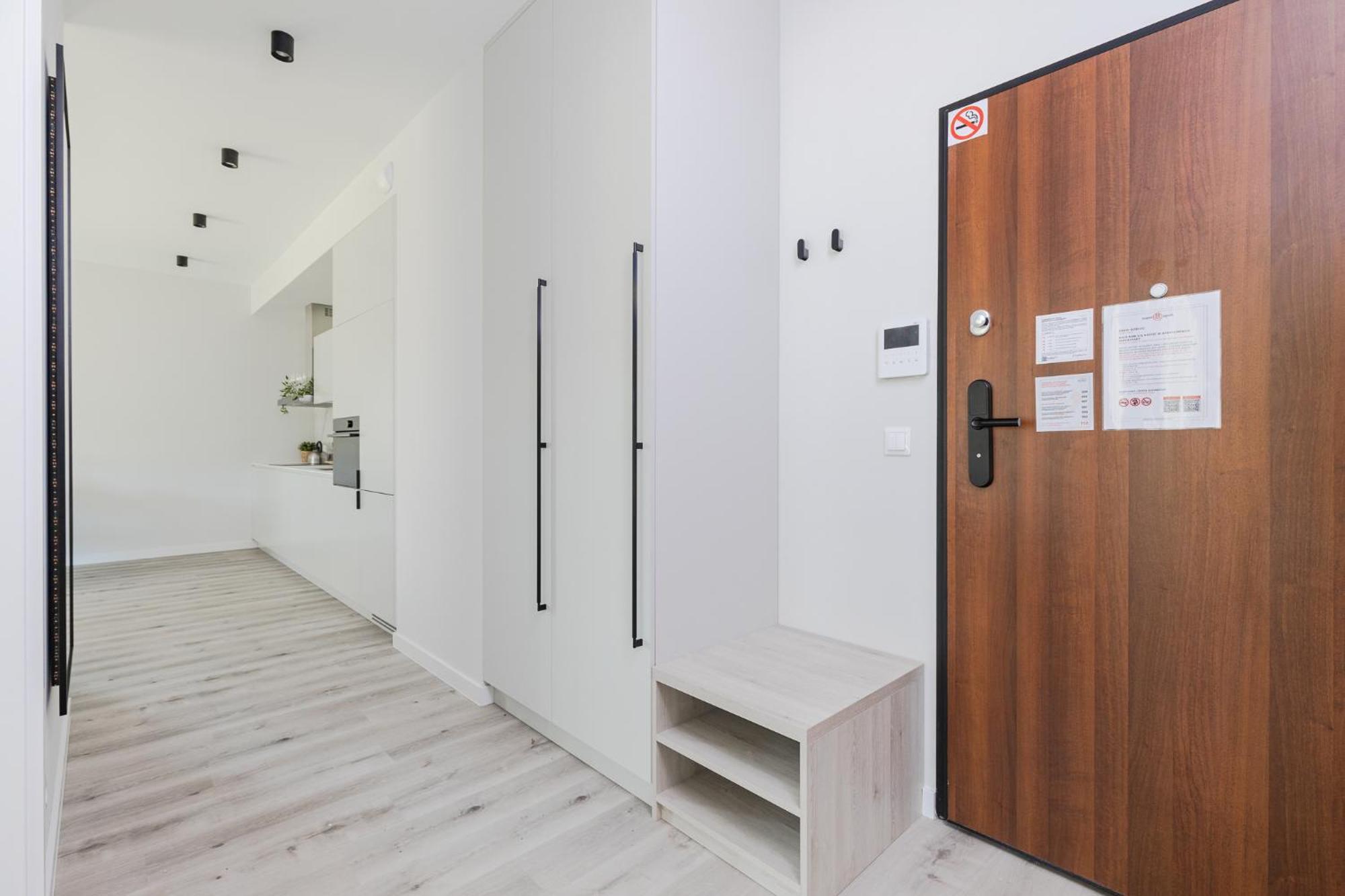 Superapart Herbu Janina 4, Wilanow, Szpital Medicover, Paley, Parking Warschau Exterior foto